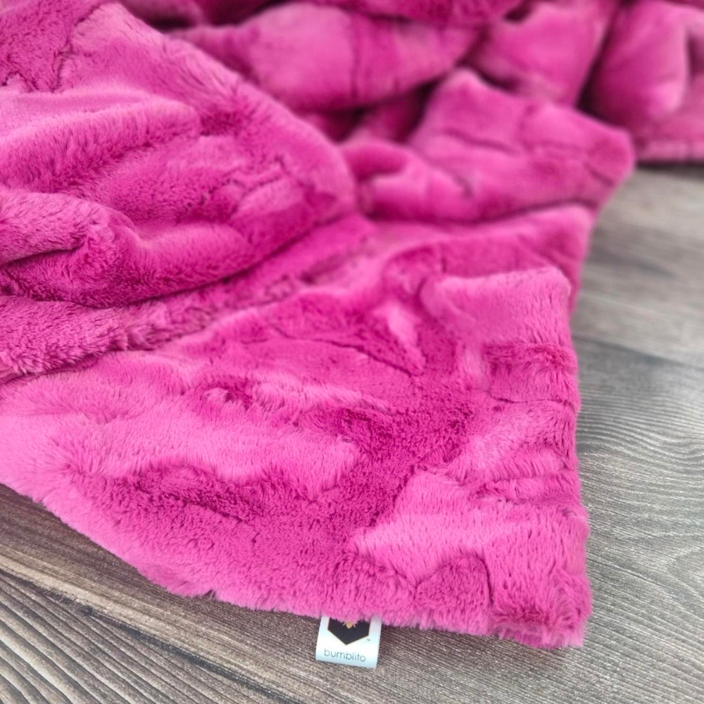 Baby Bee Luxe Blanket Plush - Magenta