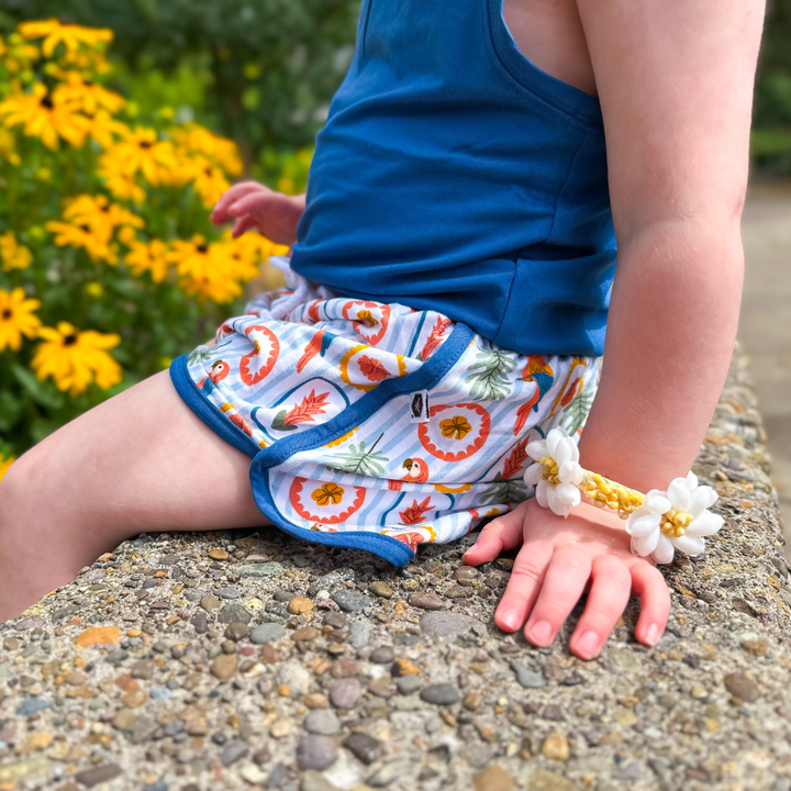 Bamboo Track Short in Island Vibes