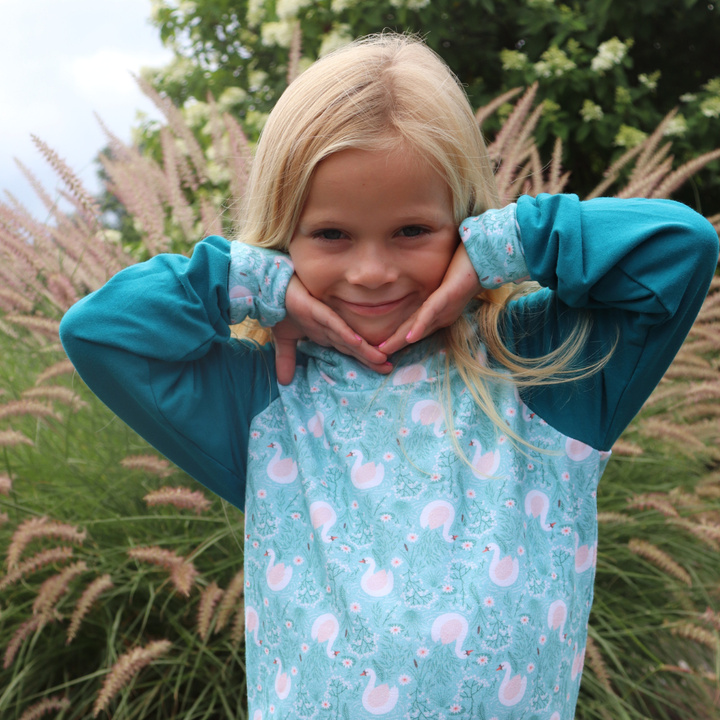 Bamboo Hoodie in Odette