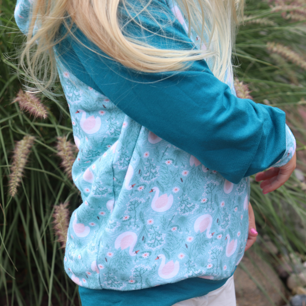 Bamboo Hoodie in Odette