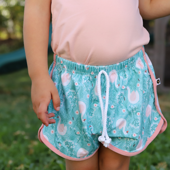 Bamboo Track Short in Odette