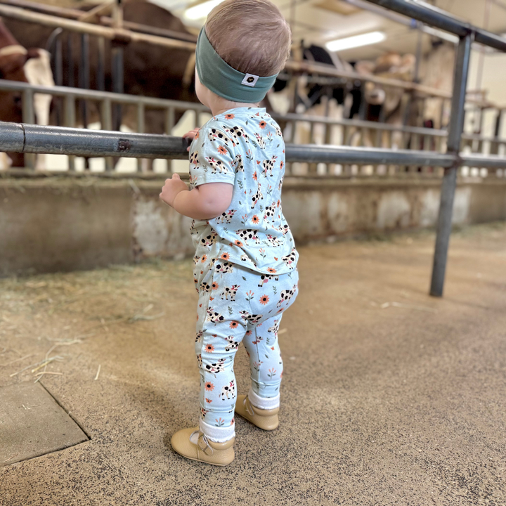 Bamboo Short Sleeve Romper in Moo & You