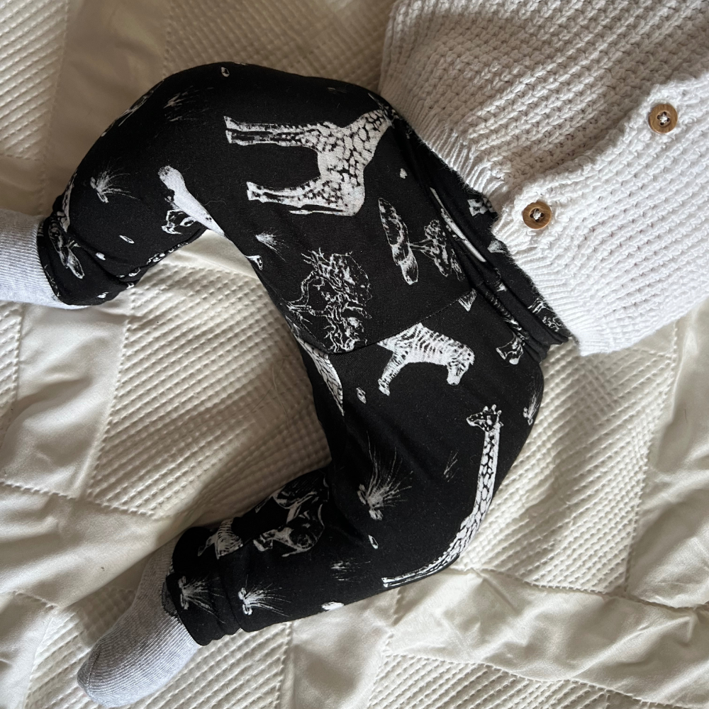 Bamboo Leggings in Safari Adventure