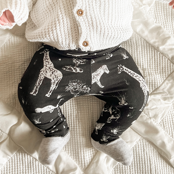 Bamboo Leggings in Safari Adventure