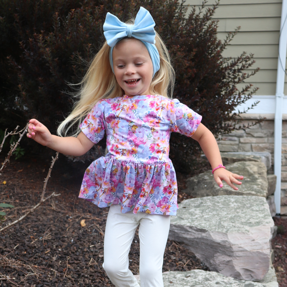 Bamboo Short Sleeve Peplum Top in Gardens