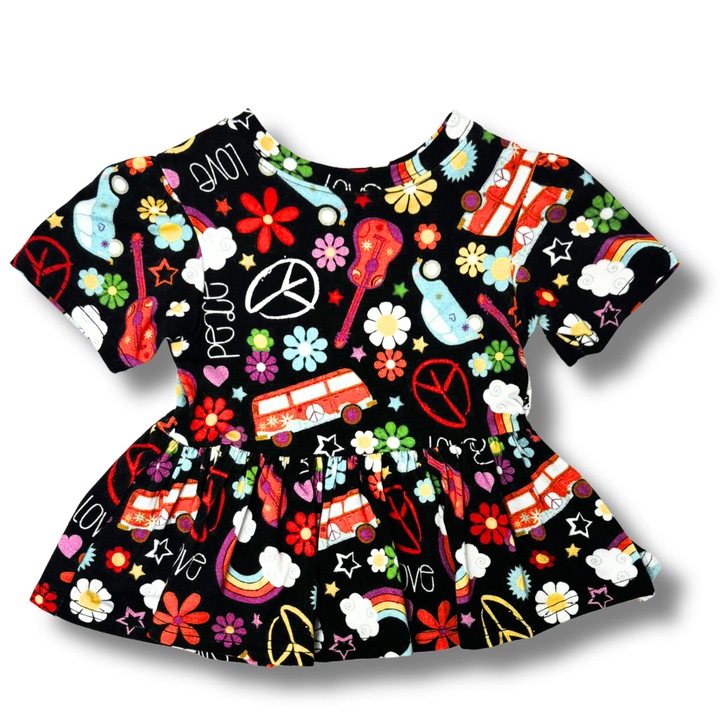 Bamboo Short Sleeve Peplum Top in Groovy