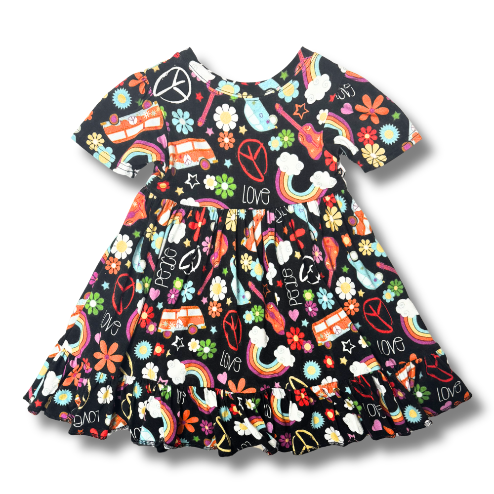 Bamboo Short Sleeve Twirl Dress in Groovy