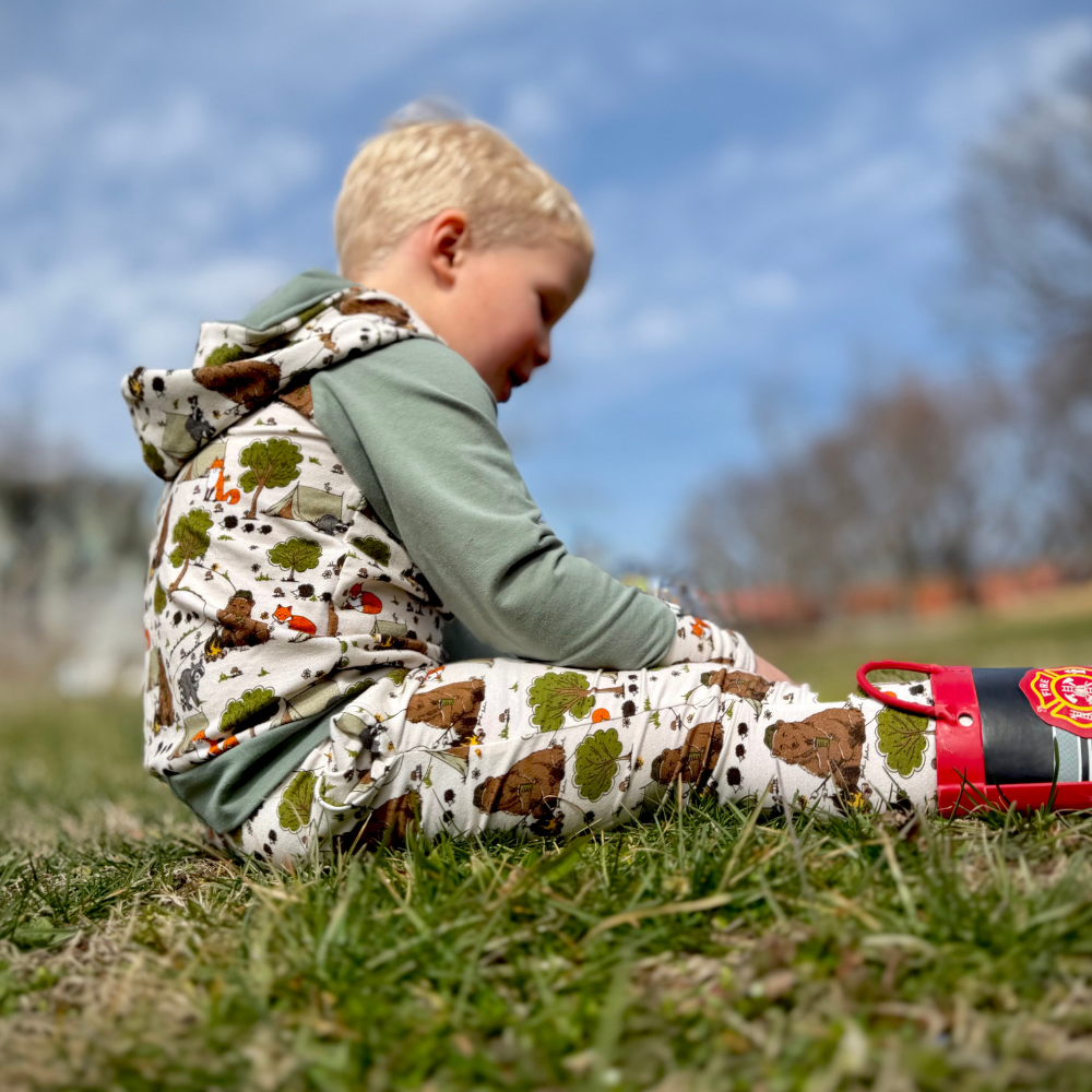 Bamboo Jogger Pants in Happy Camper