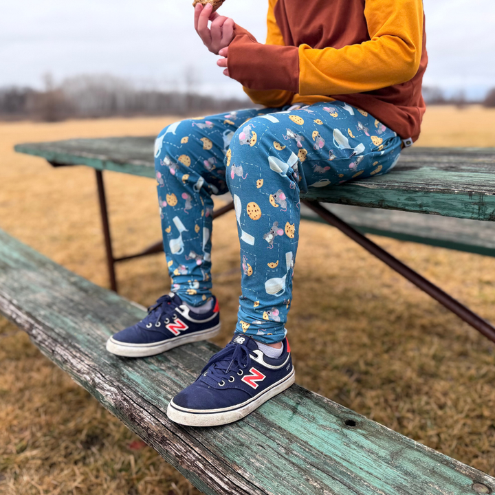 Bamboo Jogger Pants in Just One More Cookie