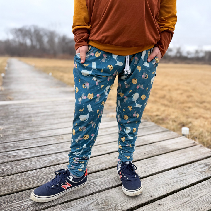 Bamboo Jogger Pants in Just One More Cookie