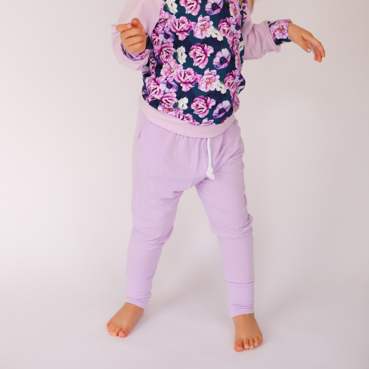 Bamboo Jogger Pants in Lilac
