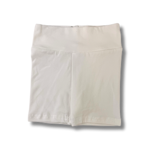 Bamboo Cartwheel Shorts in Ivory