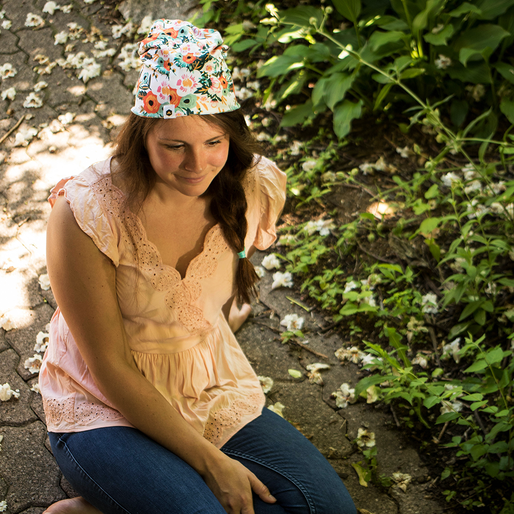bumblito - beanie - Ginny poppy floral print beanie - multi use Toddler size beanie - soft and stretchy beanie headband - open top beanie - cute print beanie
