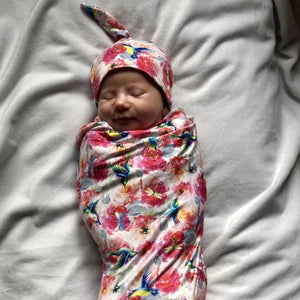 bumblito - stretch swaddle set - newborn swaddle - Shimmer hummingbirds and pink florals newborn swaddle