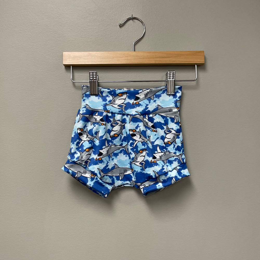 SECONDS- Shorties 0/6M